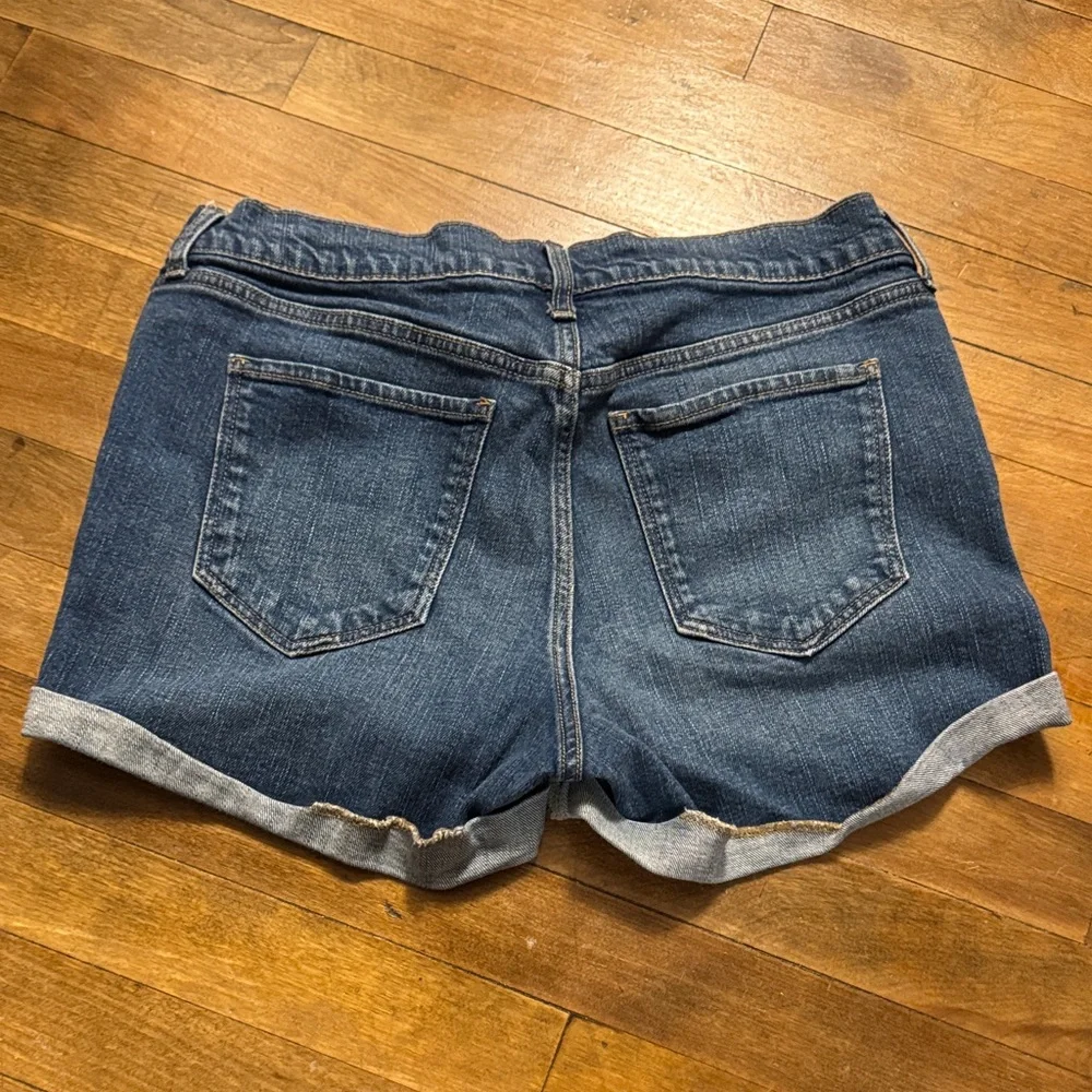 Old Navy Distressed Jean Shorts